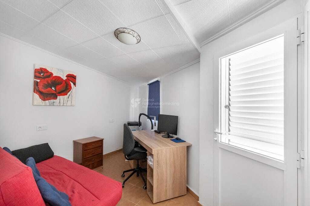 Town House for Sale in La Rosaleda, Alicante