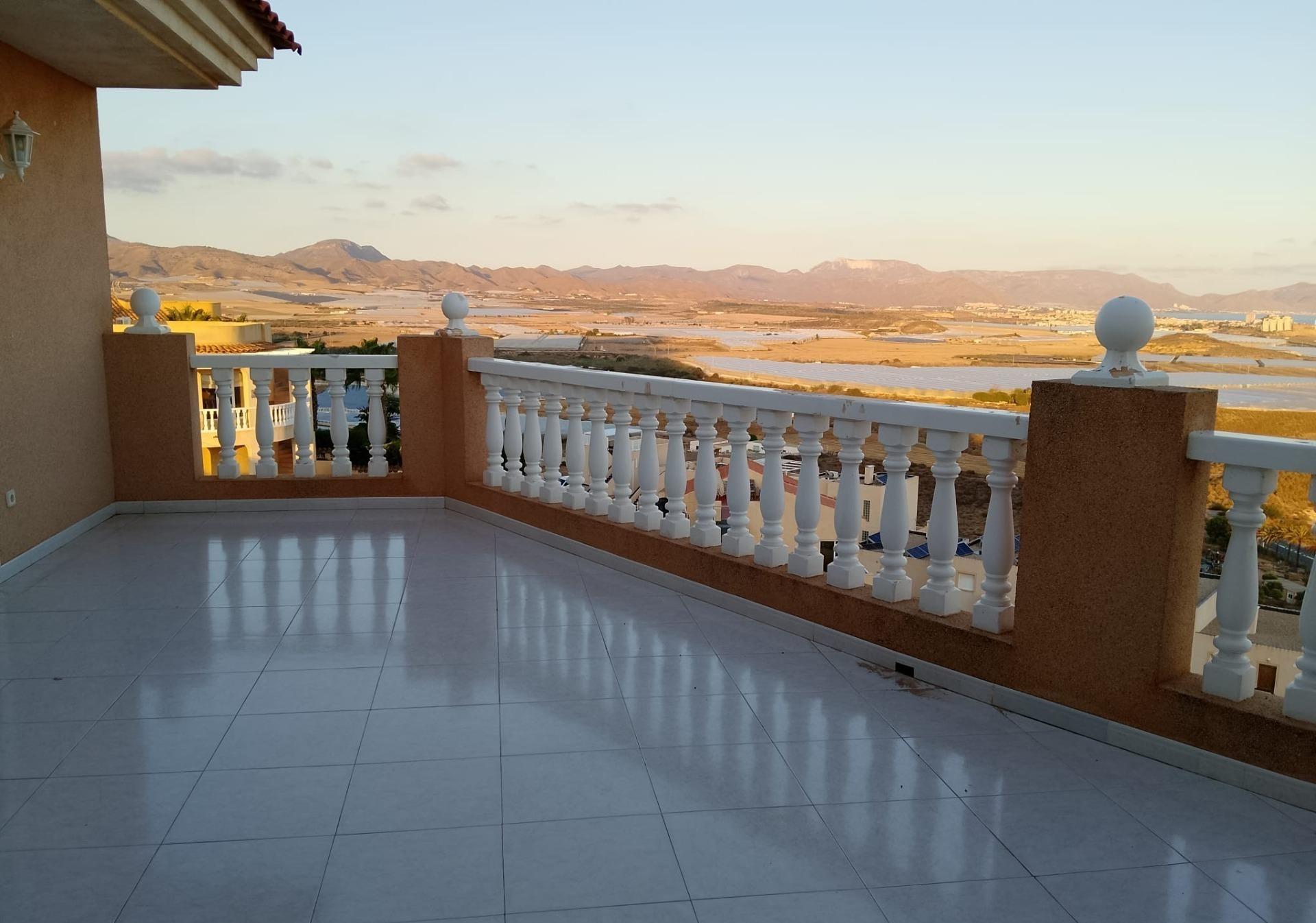 Villa for Sale in Torrevieja, Alicante