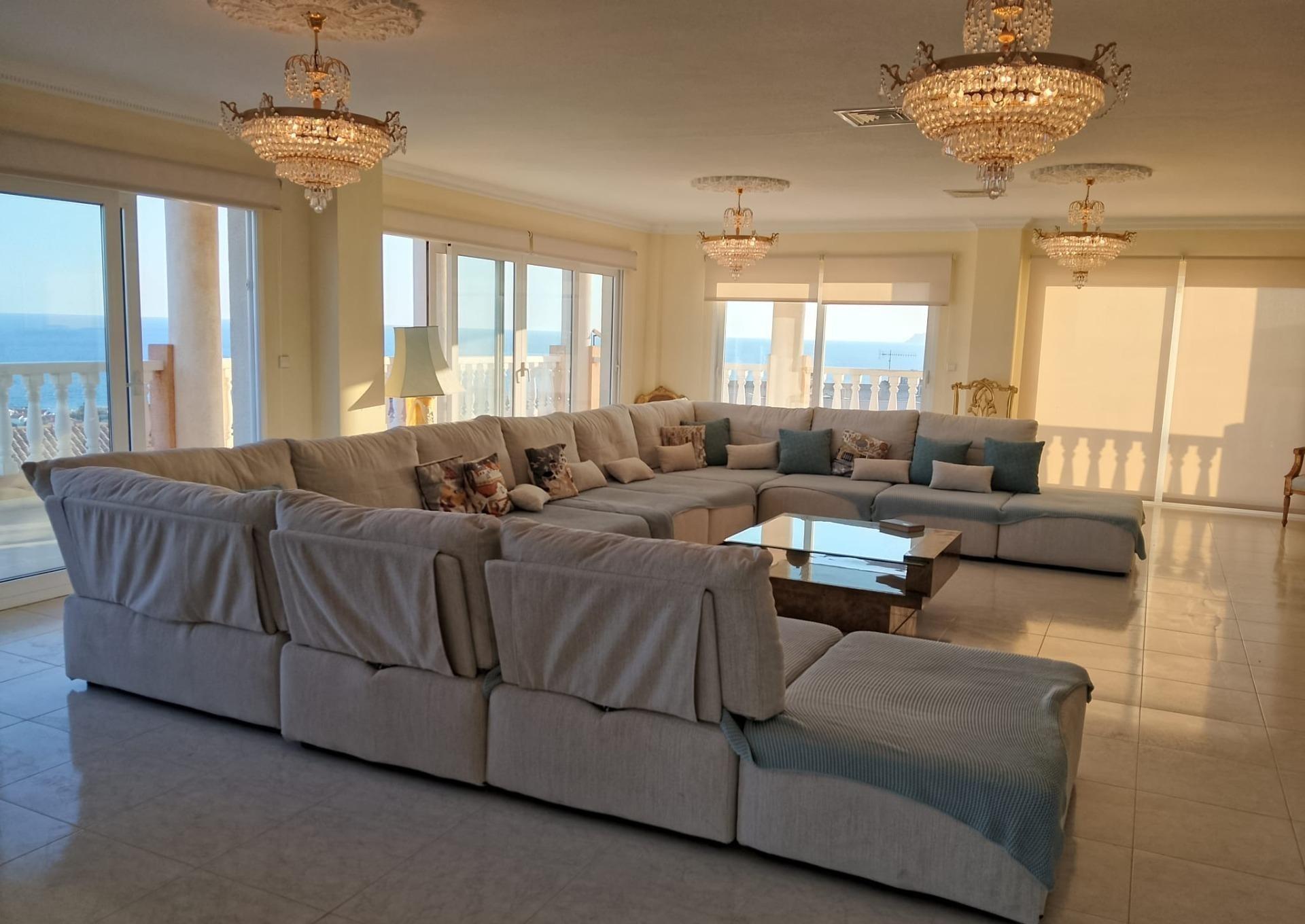 Villa for Sale in Torrevieja, Alicante
