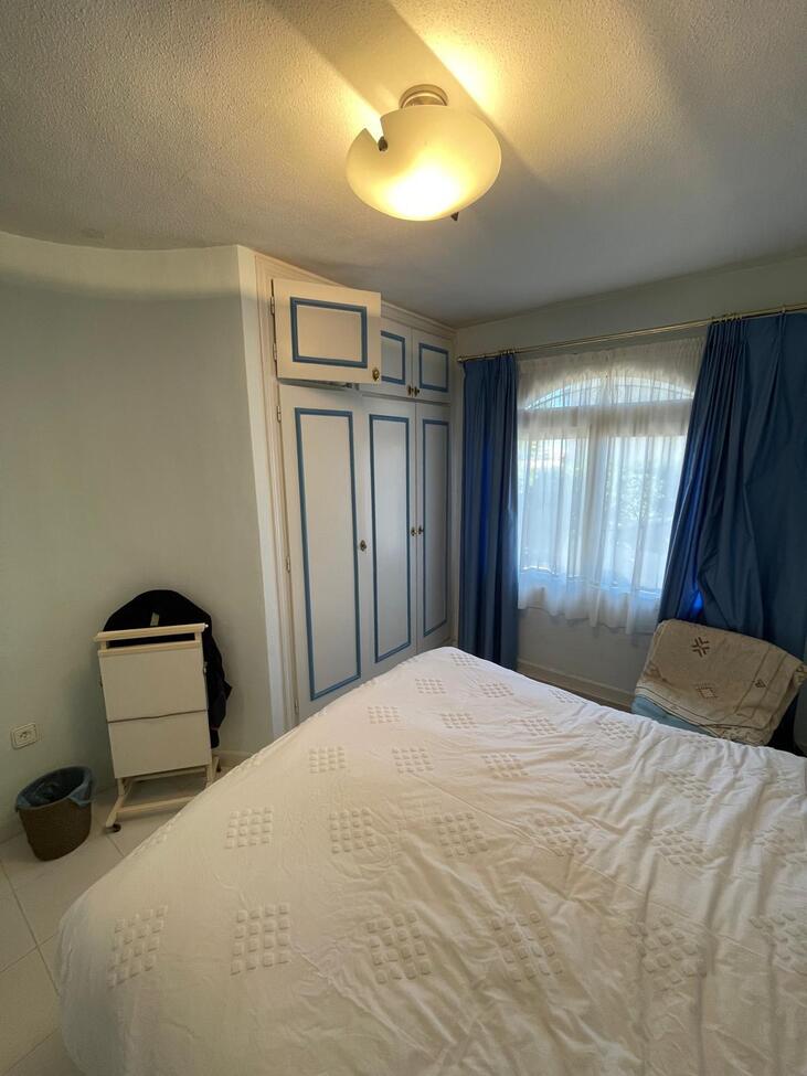 Villa for Sale in Villamartin, Alicante