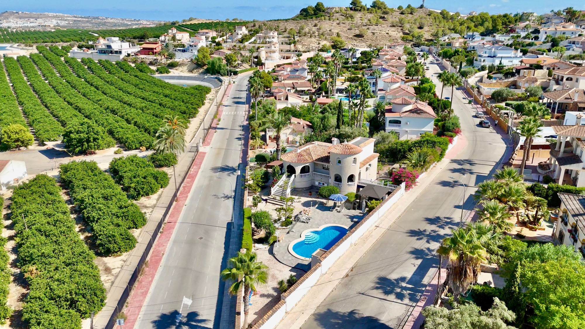 Villa for Sale in Almoradi, Alicante