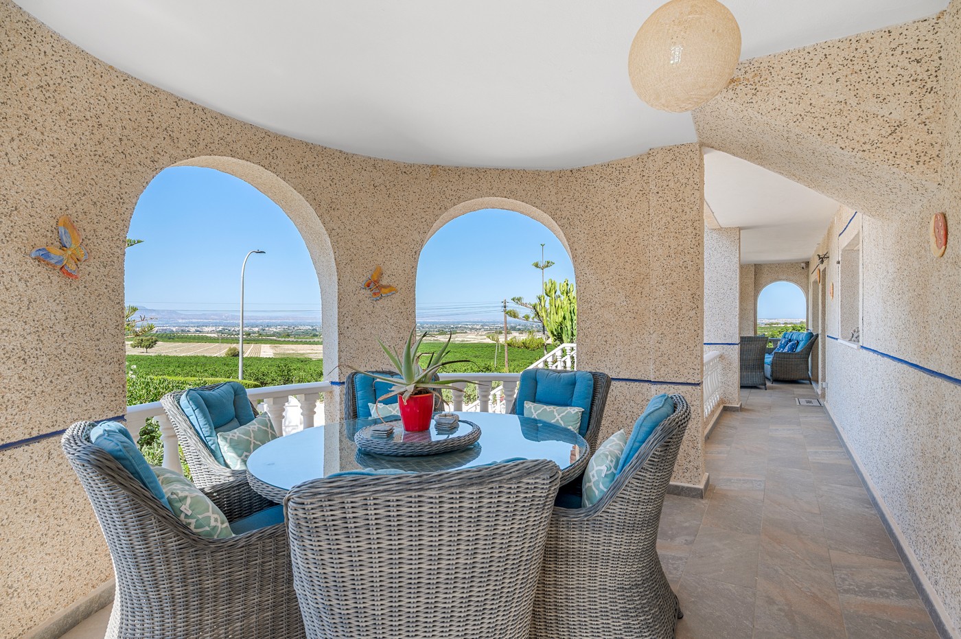 Villa for Sale in Almoradi, Alicante