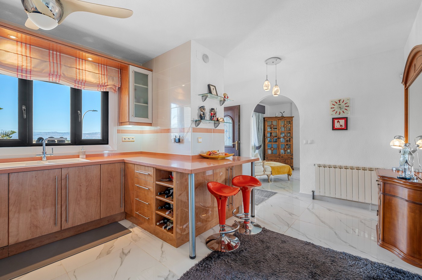 Villa for Sale in Almoradi, Alicante