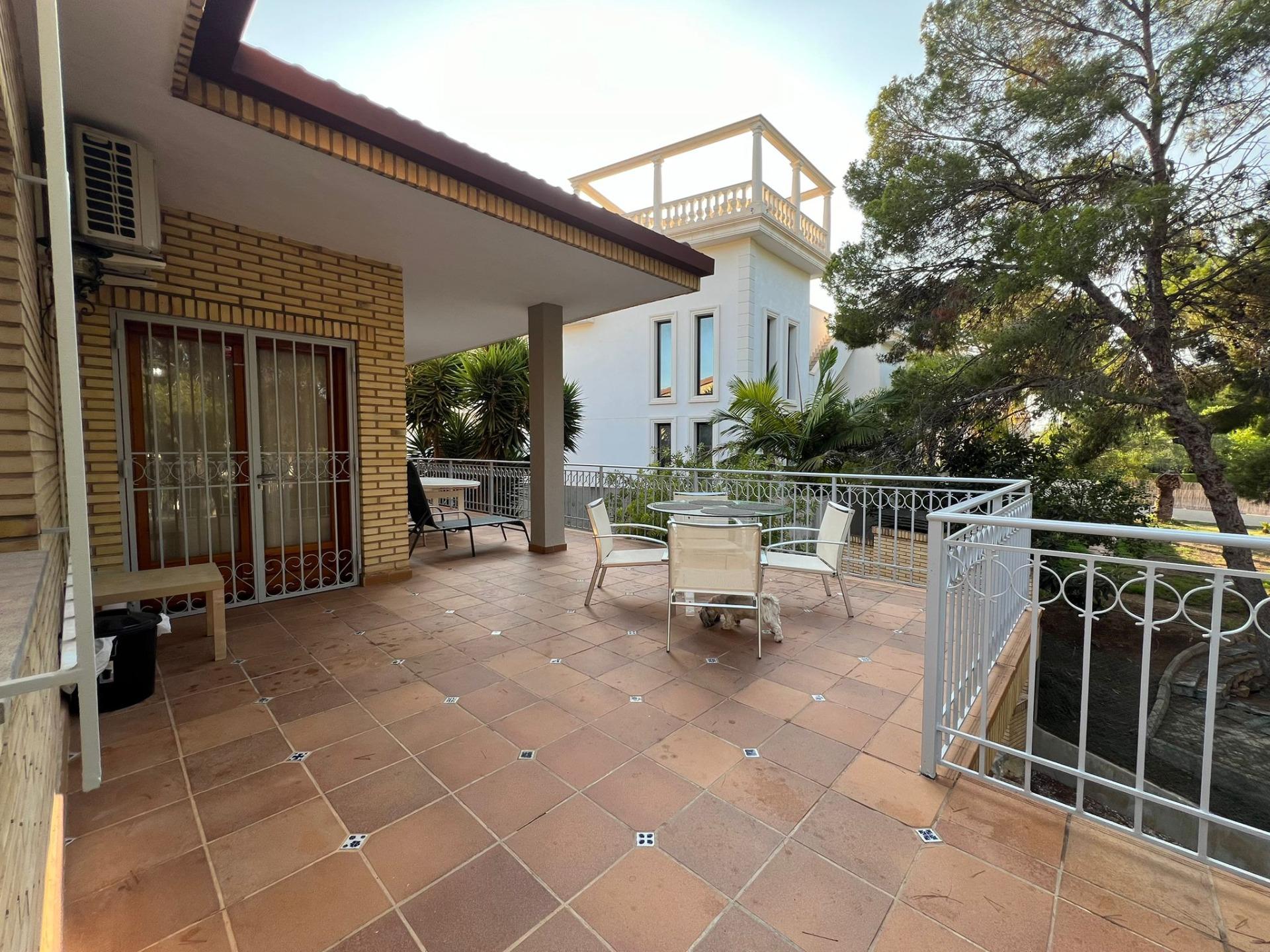 Villa for Sale in Orihuela Costa, Alicante