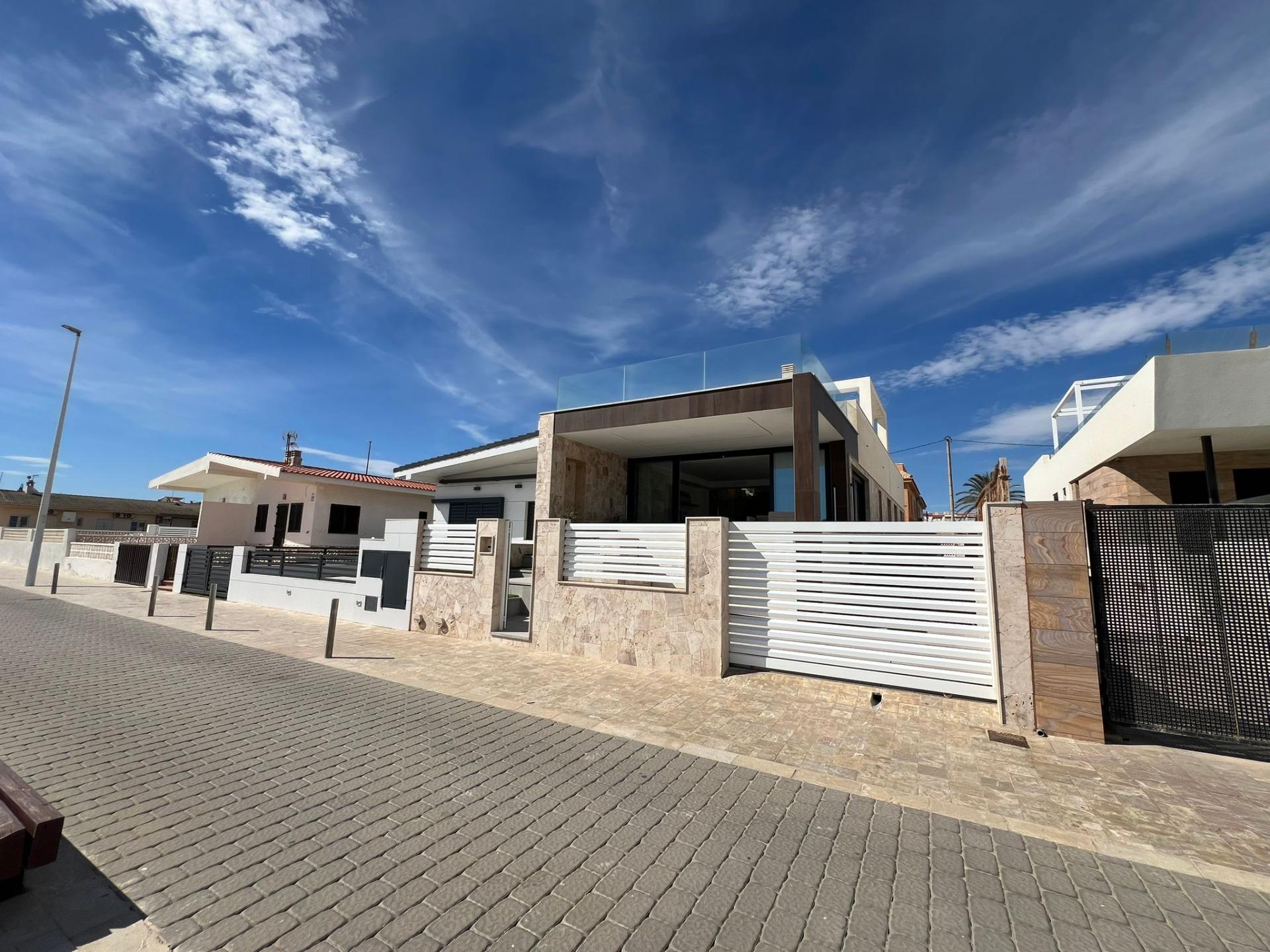Apartment for Sale in San Pedro del Pinatar, Murcia
