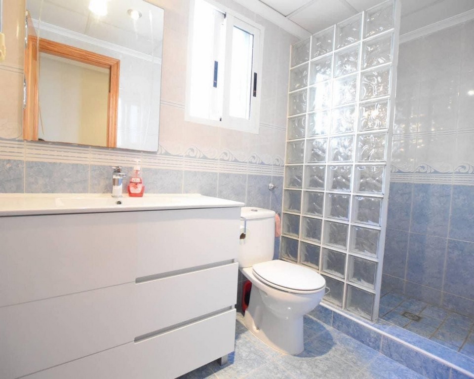 Apartment for Sale in Los Montesinos, Alicante