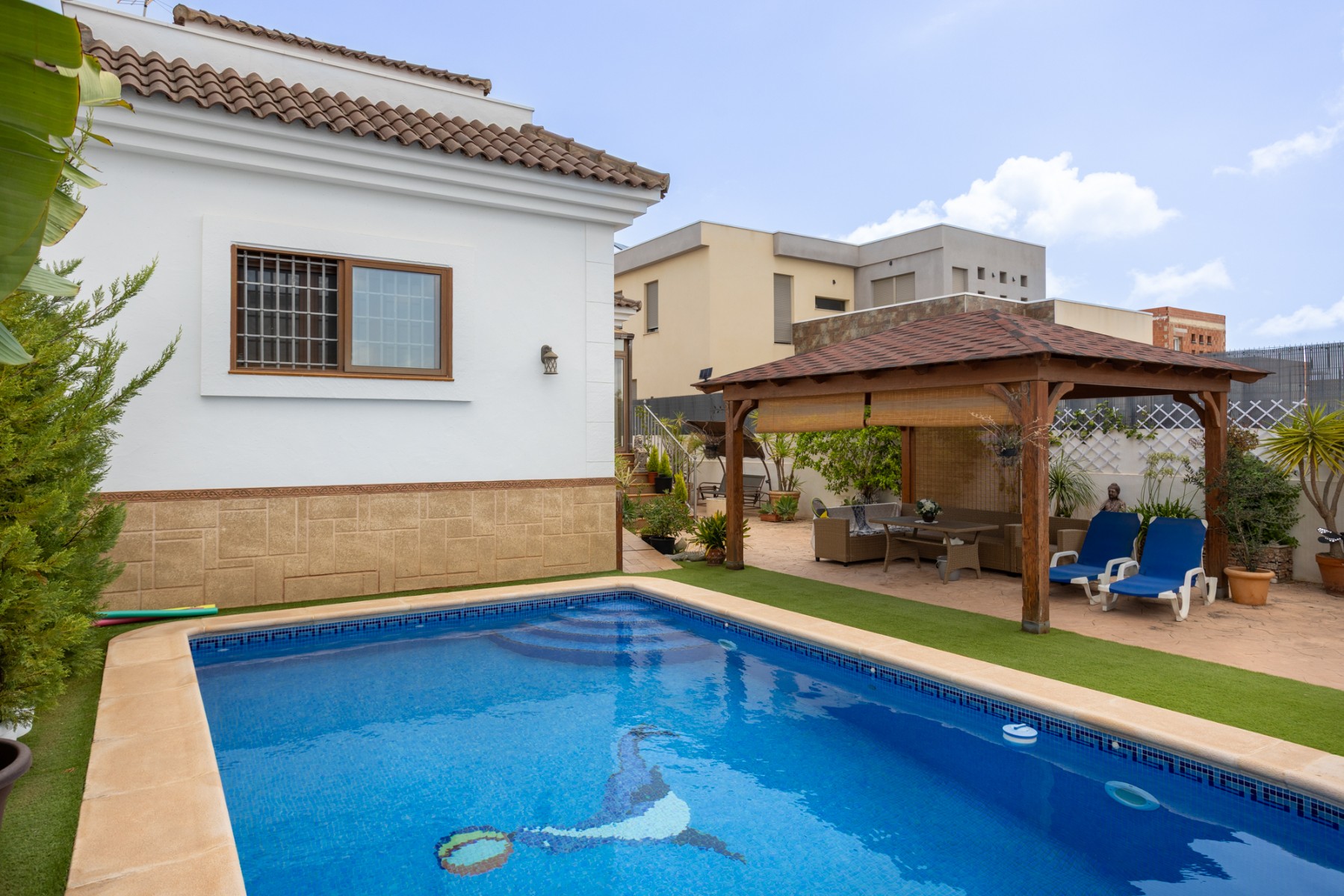Villa for Sale in Los Montesinos, Alicante