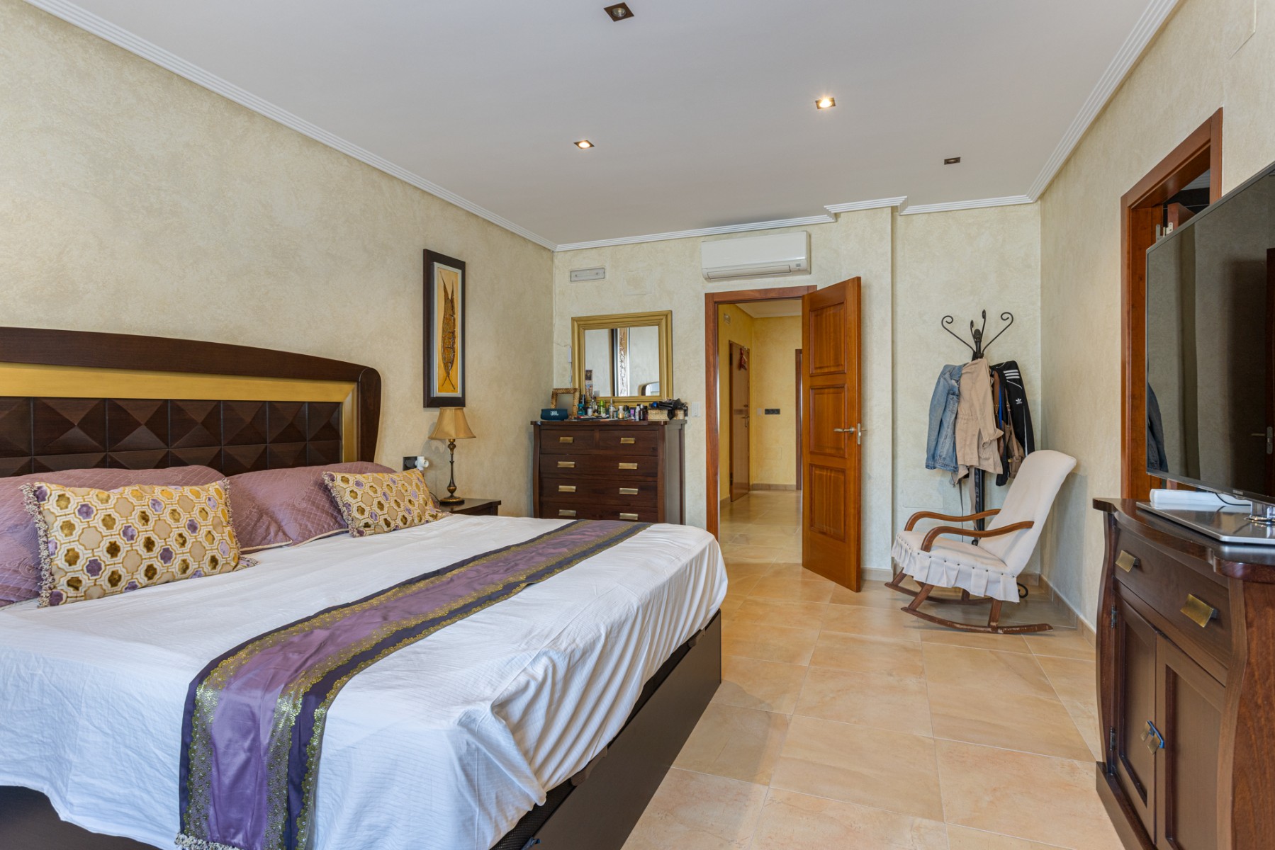 Villa for Sale in Los Montesinos, Alicante