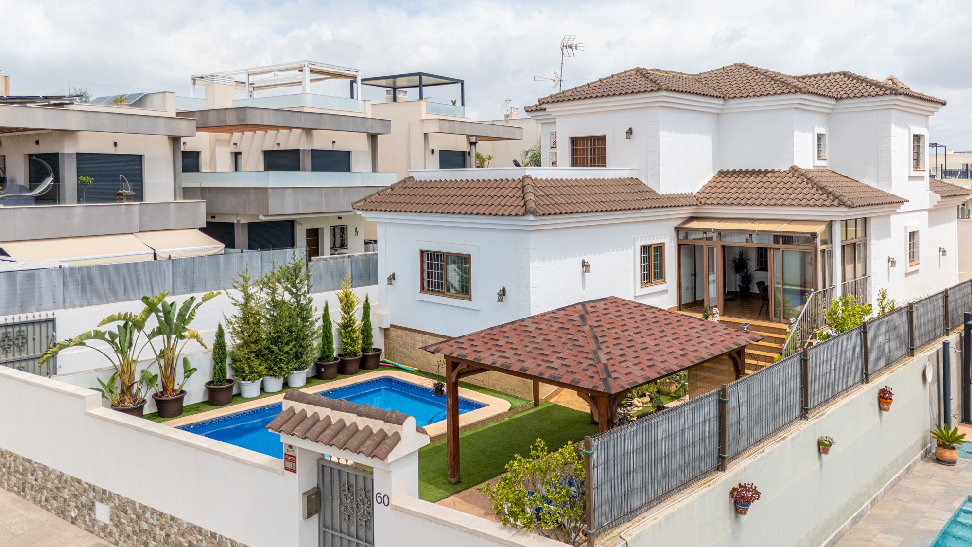 default Villa for Sale in Los Montesinos, Alicante