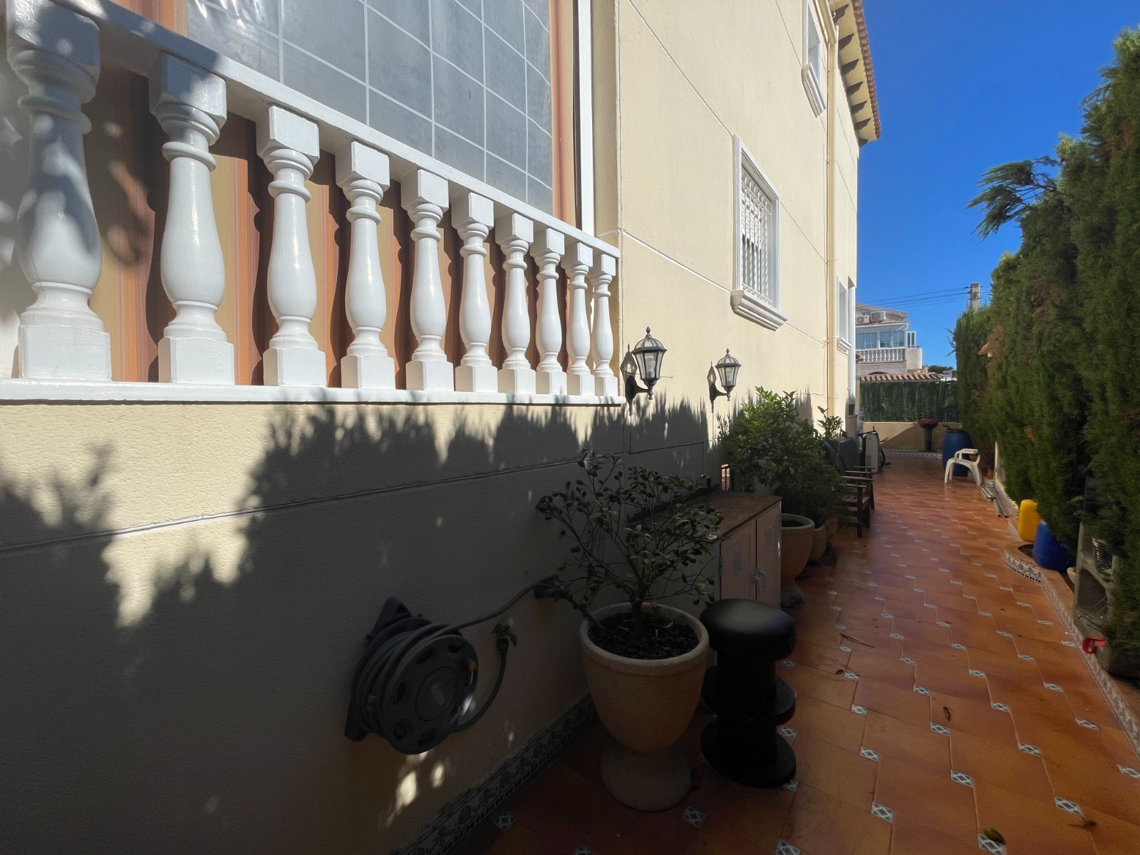 Villa for Sale in Guardamar del Segura, Alicante