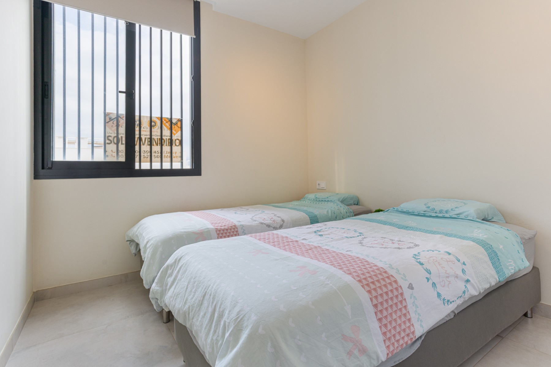 Apartment for Sale in Mar de Cristal, Murcia