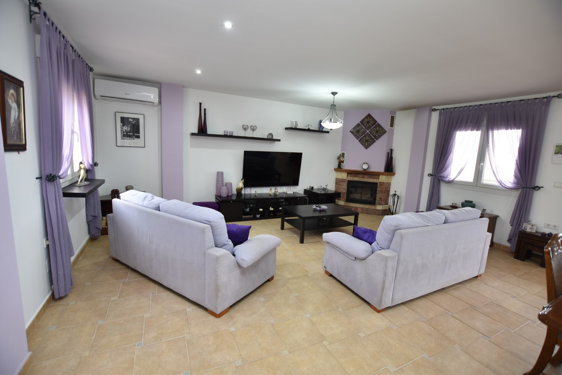 Villa for Sale in Algorfa, Alicante
