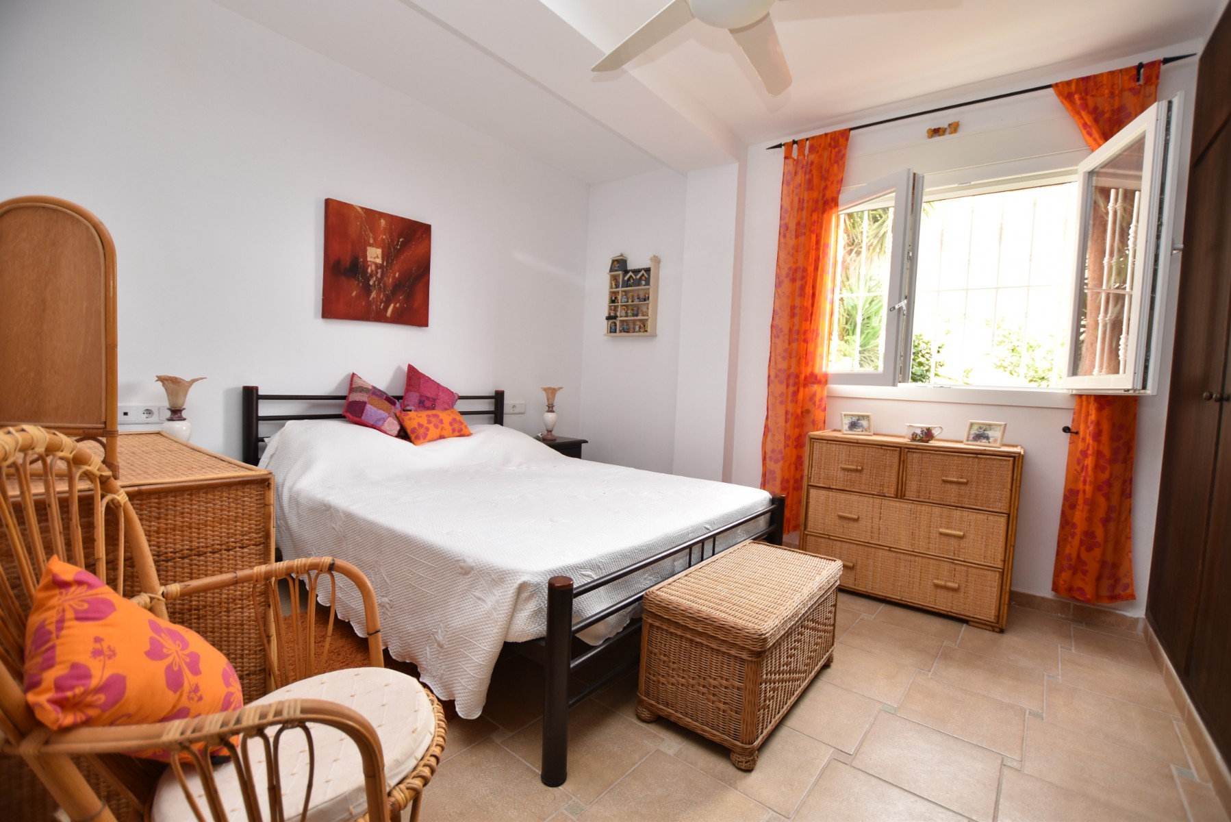 Villa for Sale in Algorfa, Alicante
