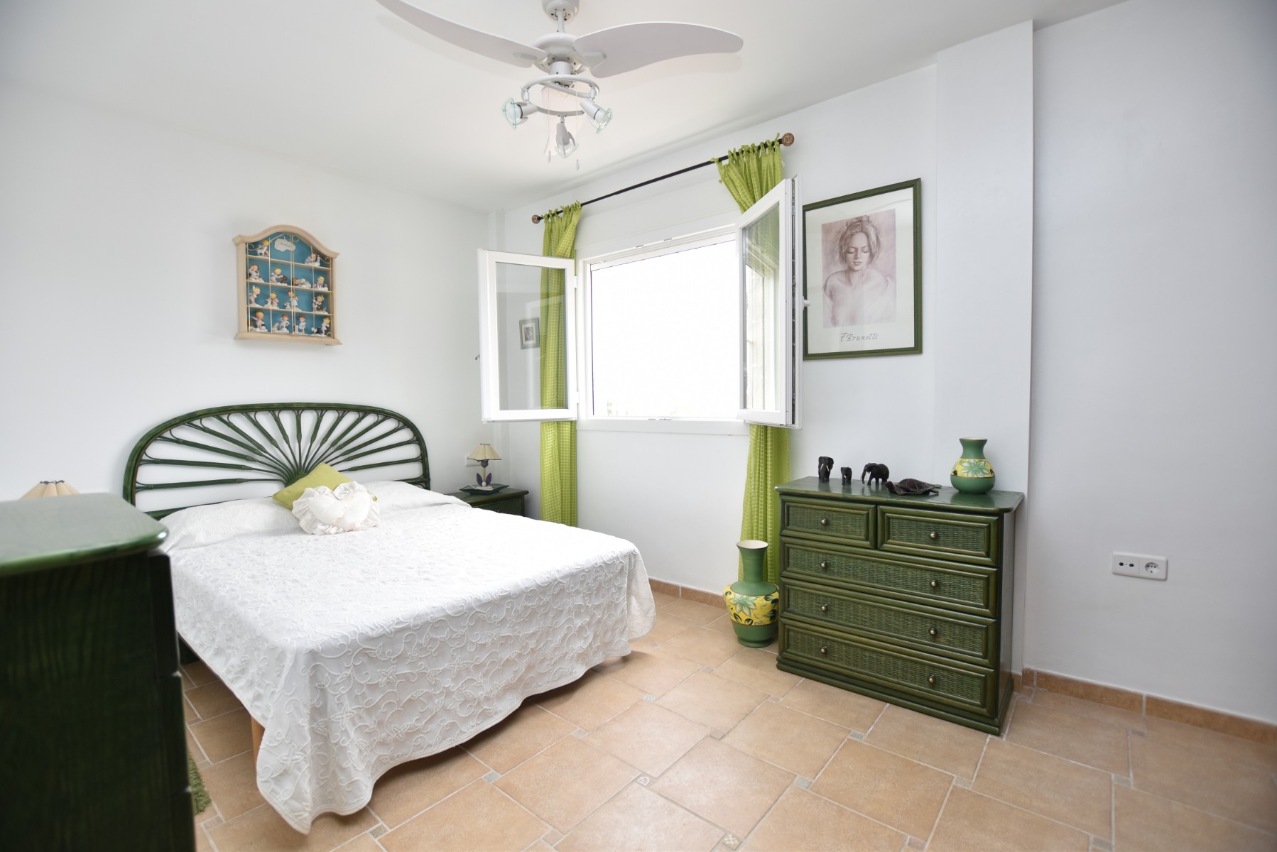 Villa for Sale in Algorfa, Alicante