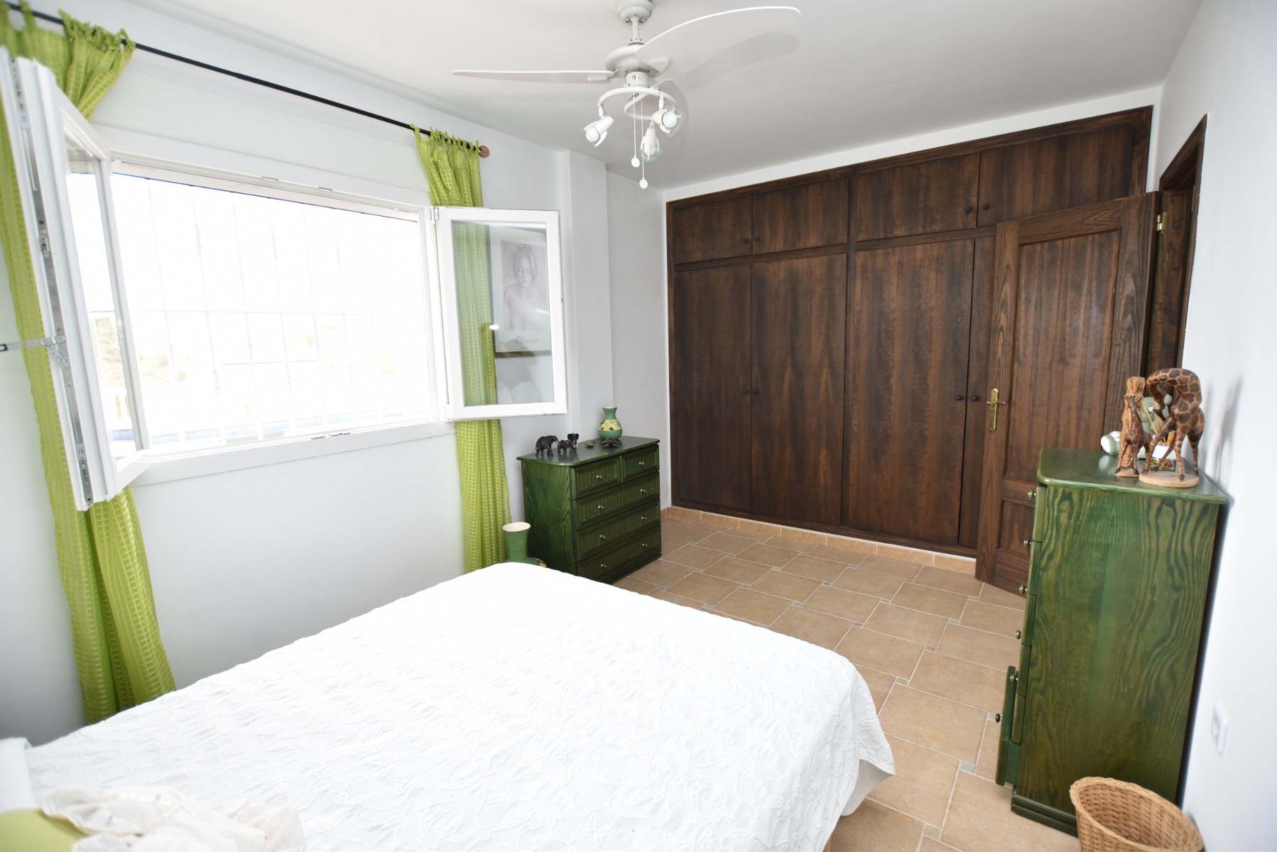 Villa for Sale in Algorfa, Alicante