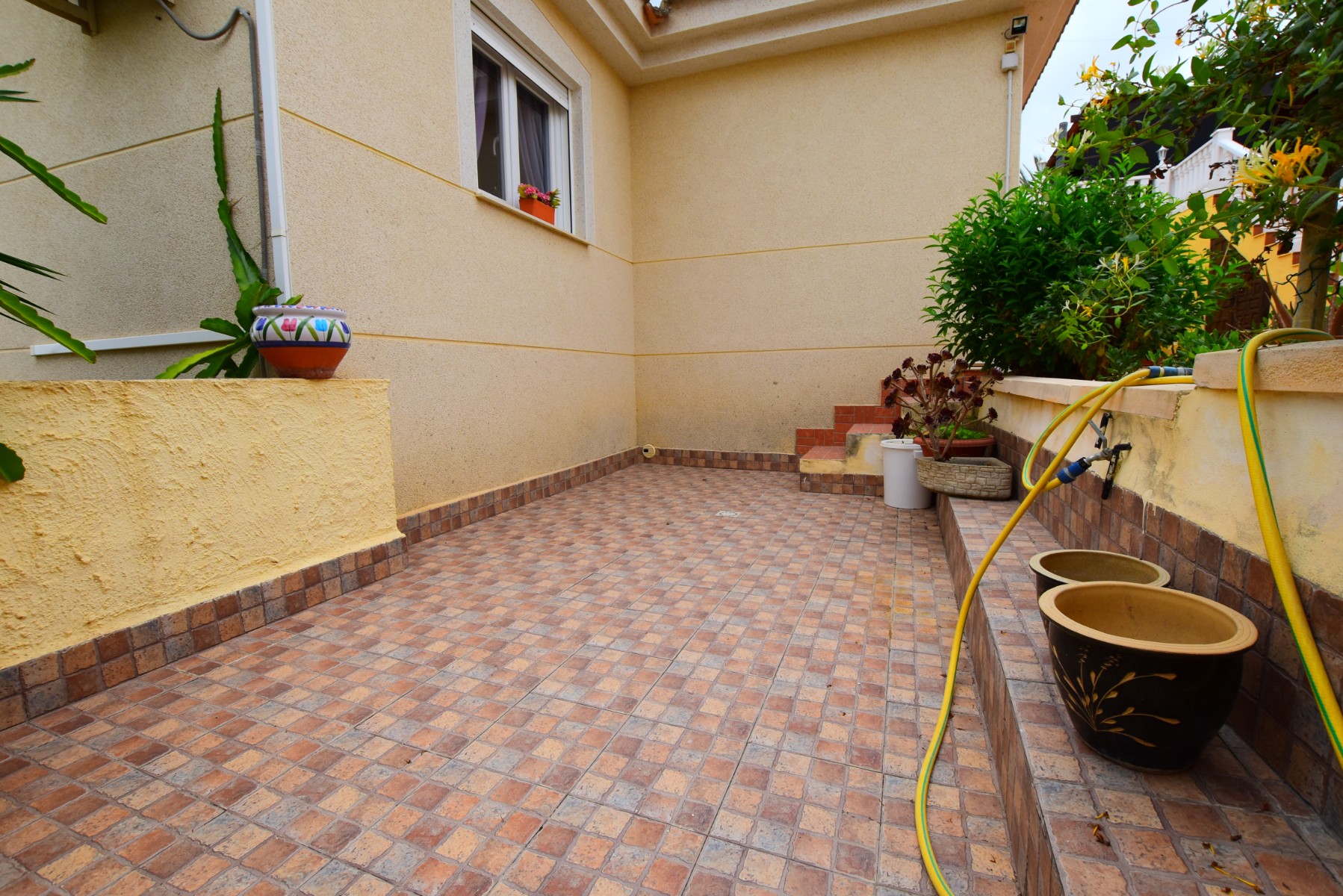 Villa for Sale in Algorfa, Alicante