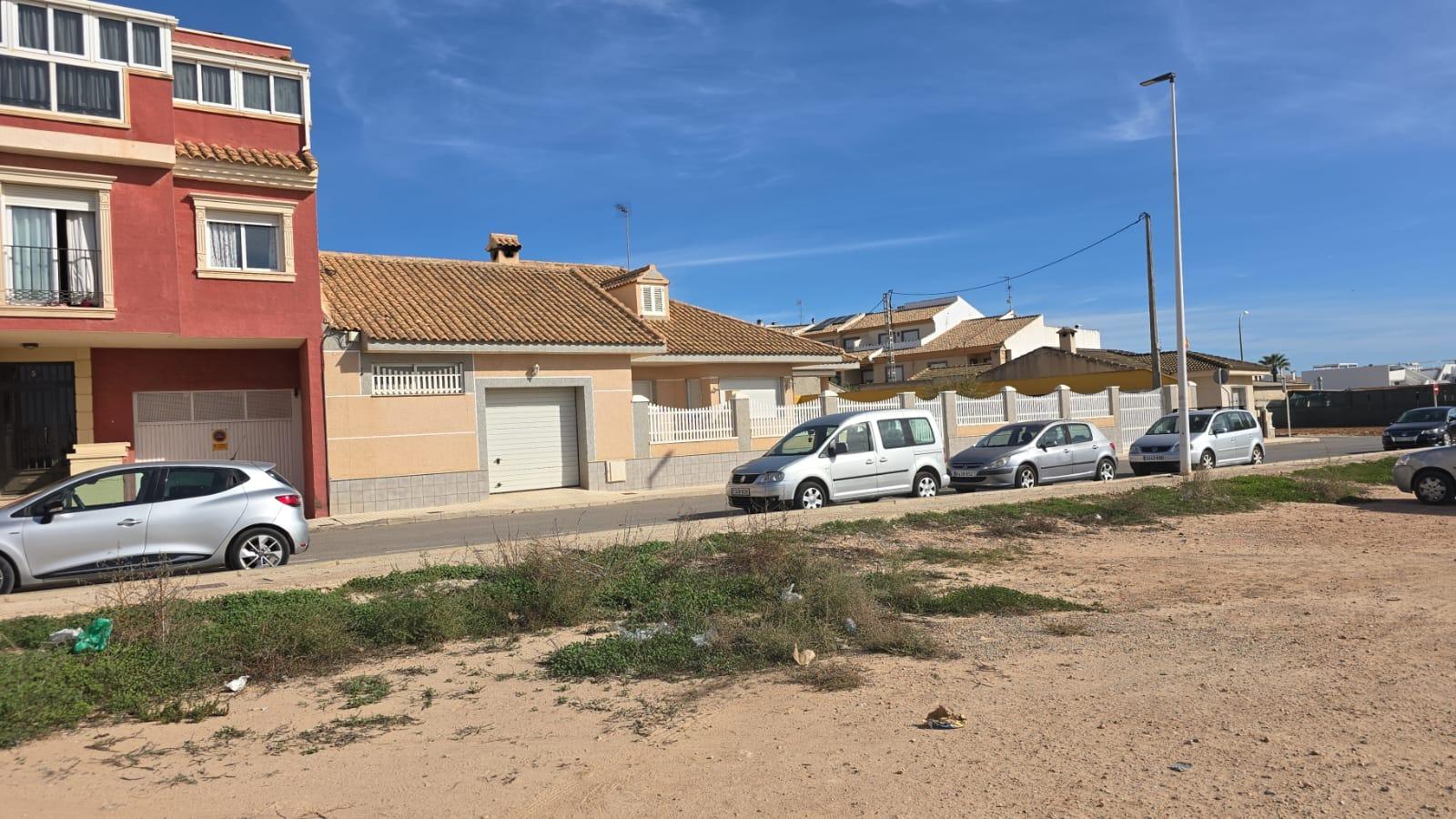 Villa for Sale in Pilar de La Horadada, Alicante