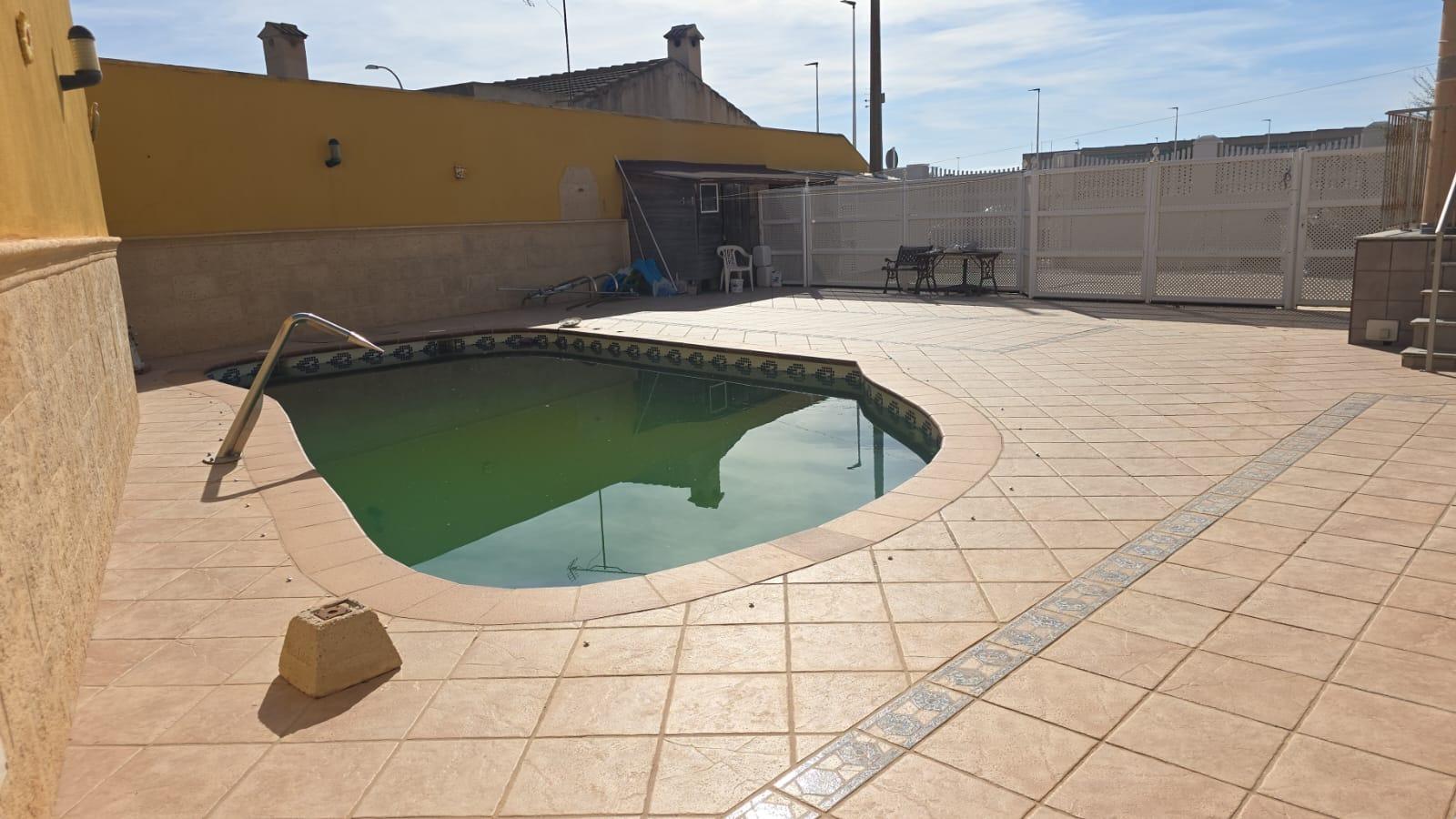 Villa for Sale in Pilar de La Horadada, Alicante