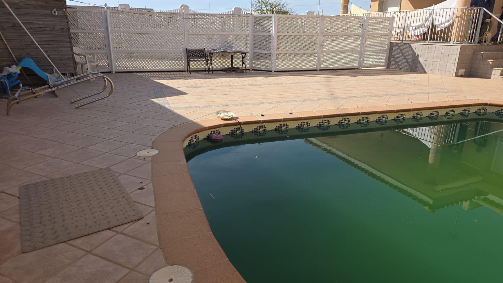 Villa for Sale in Pilar de La Horadada, Alicante