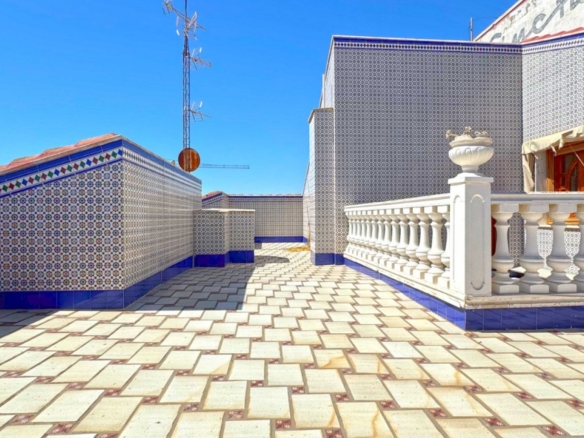 Duplex for Sale in San Pedro del Pinatar, Murcia