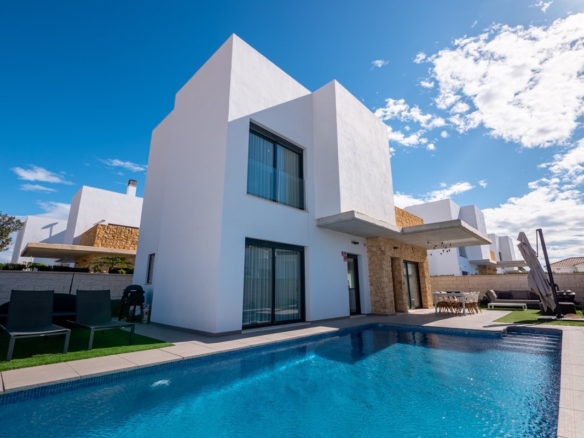 Villa for Sale in Ciudad Quesada, Alicante
