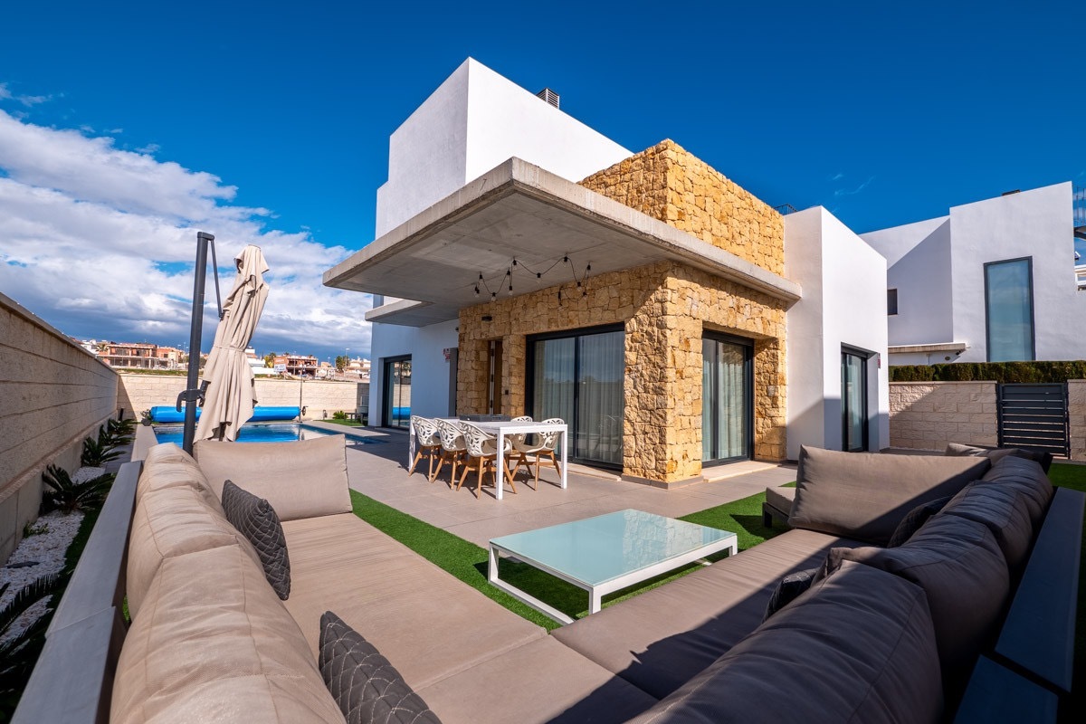 Villa for Sale in Ciudad Quesada, Alicante