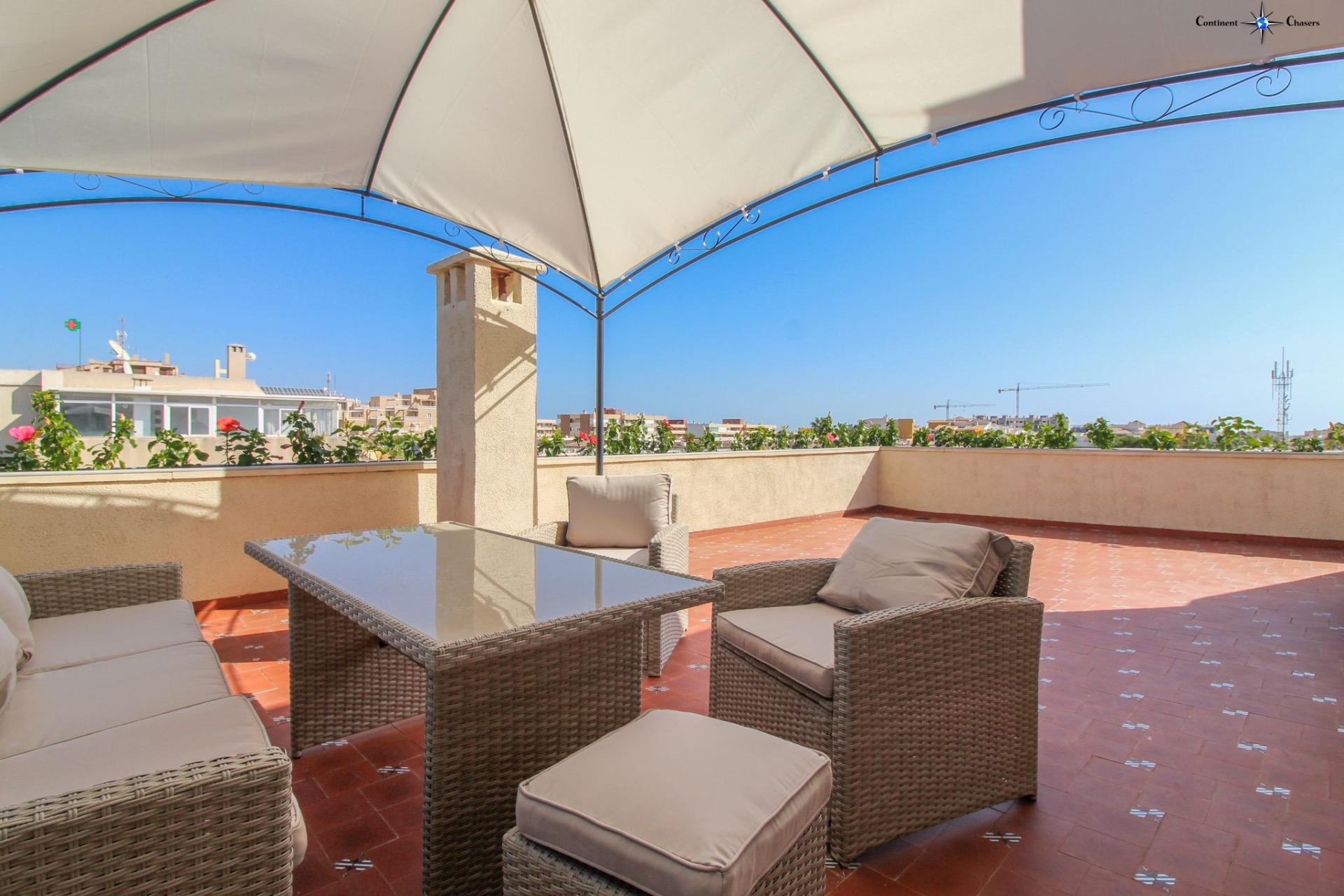 2-1 Penthouse for Sale in Torrevieja, Alicante