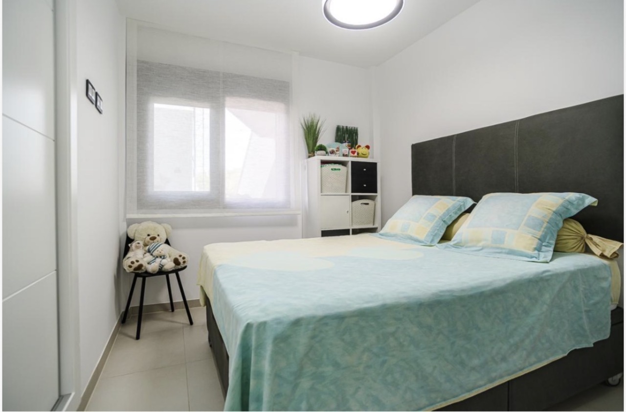 Apartment for Sale in Pilar de La Horadada, Alicante