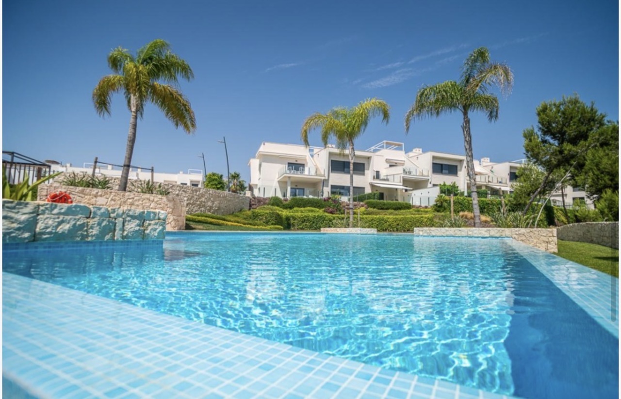 26k983w0620 Apartment for Sale in Pilar de La Horadada, Alicante