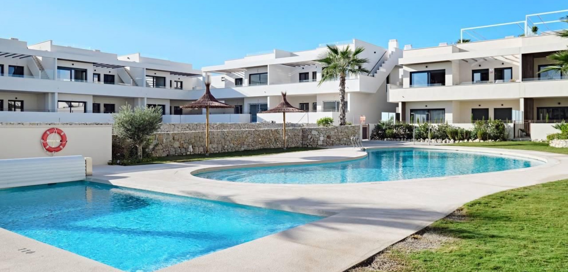 560684_xl Apartment for Sale in Torrevieja, Alicante
