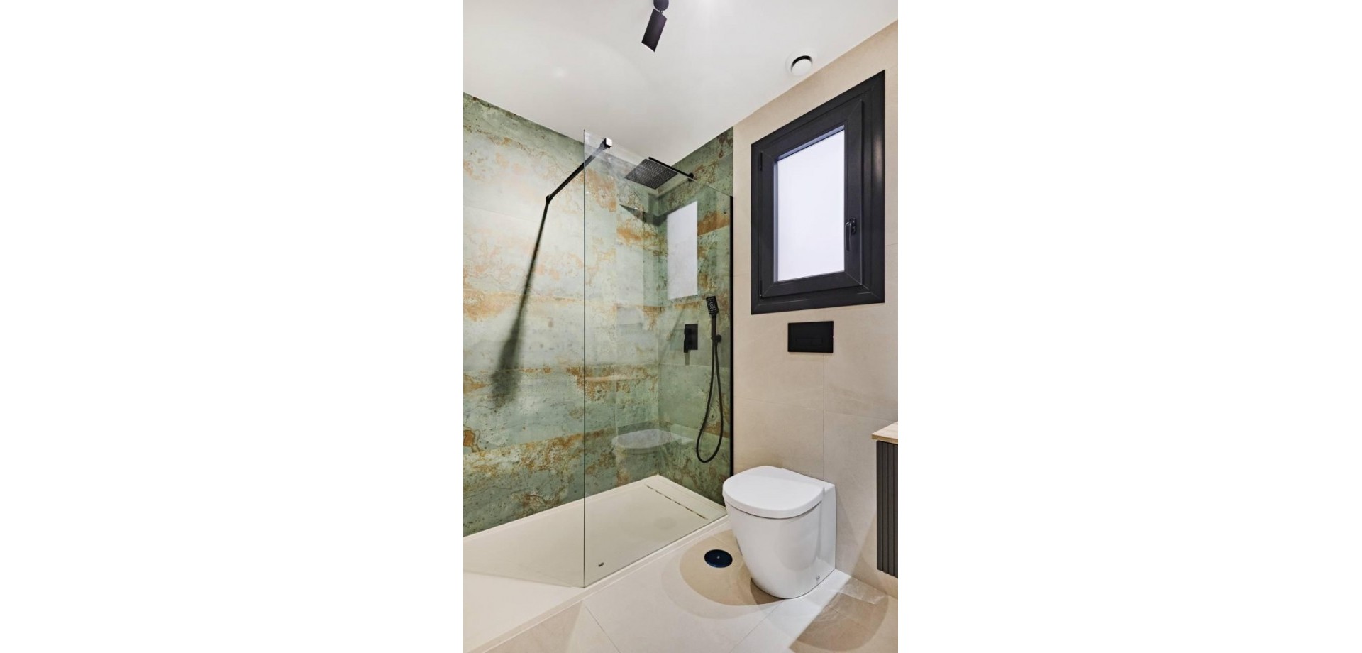 Apartment for Sale in Torrevieja, Alicante