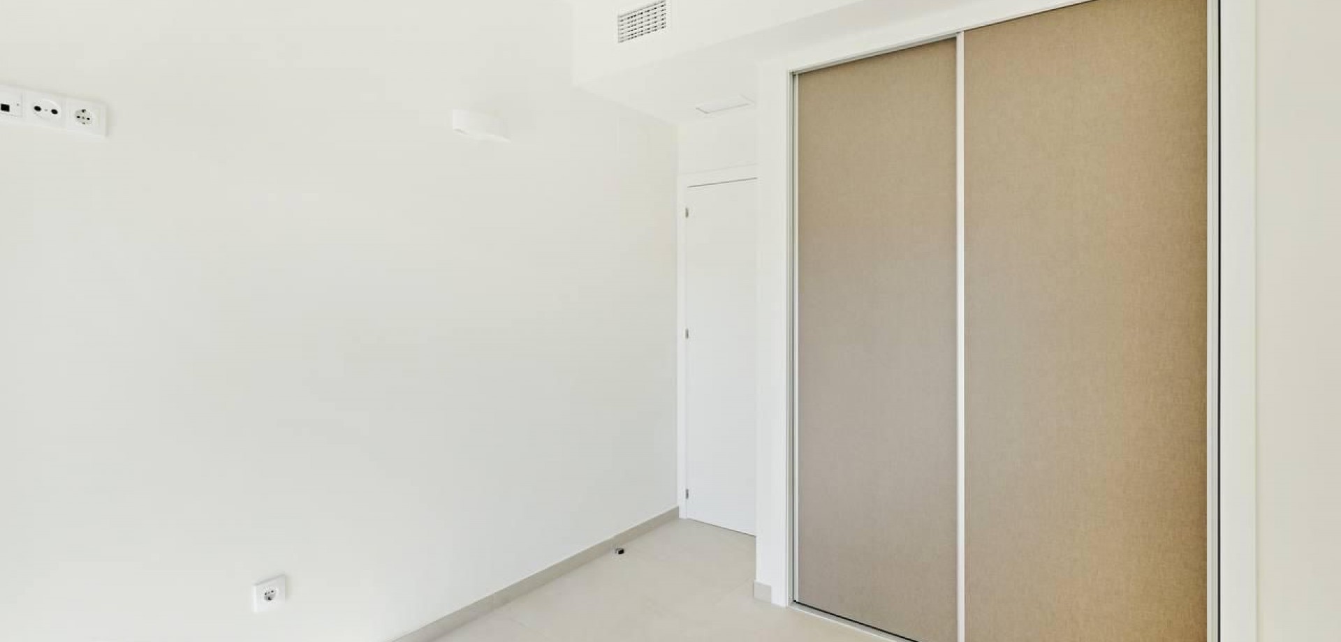 Apartment for Sale in Torrevieja, Alicante