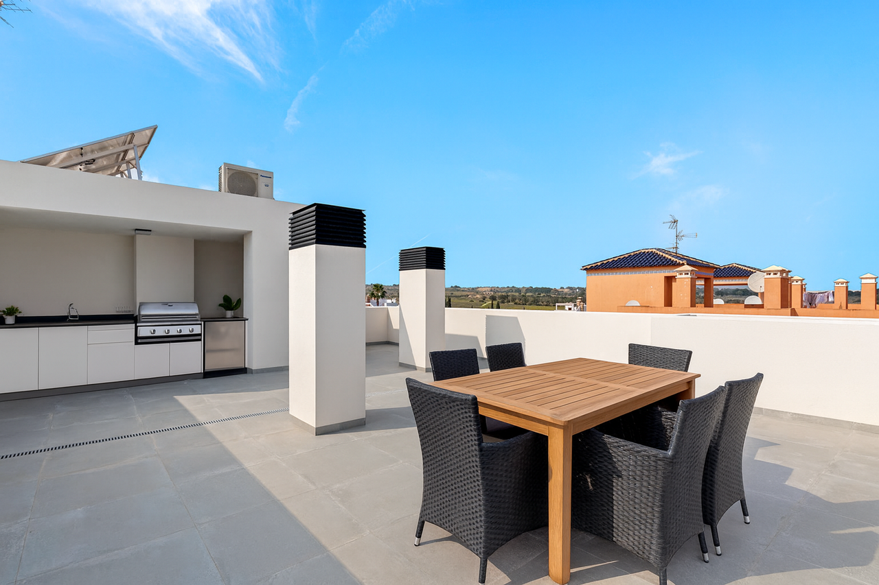 Penthouse for Sale in Villamartin, Alicante