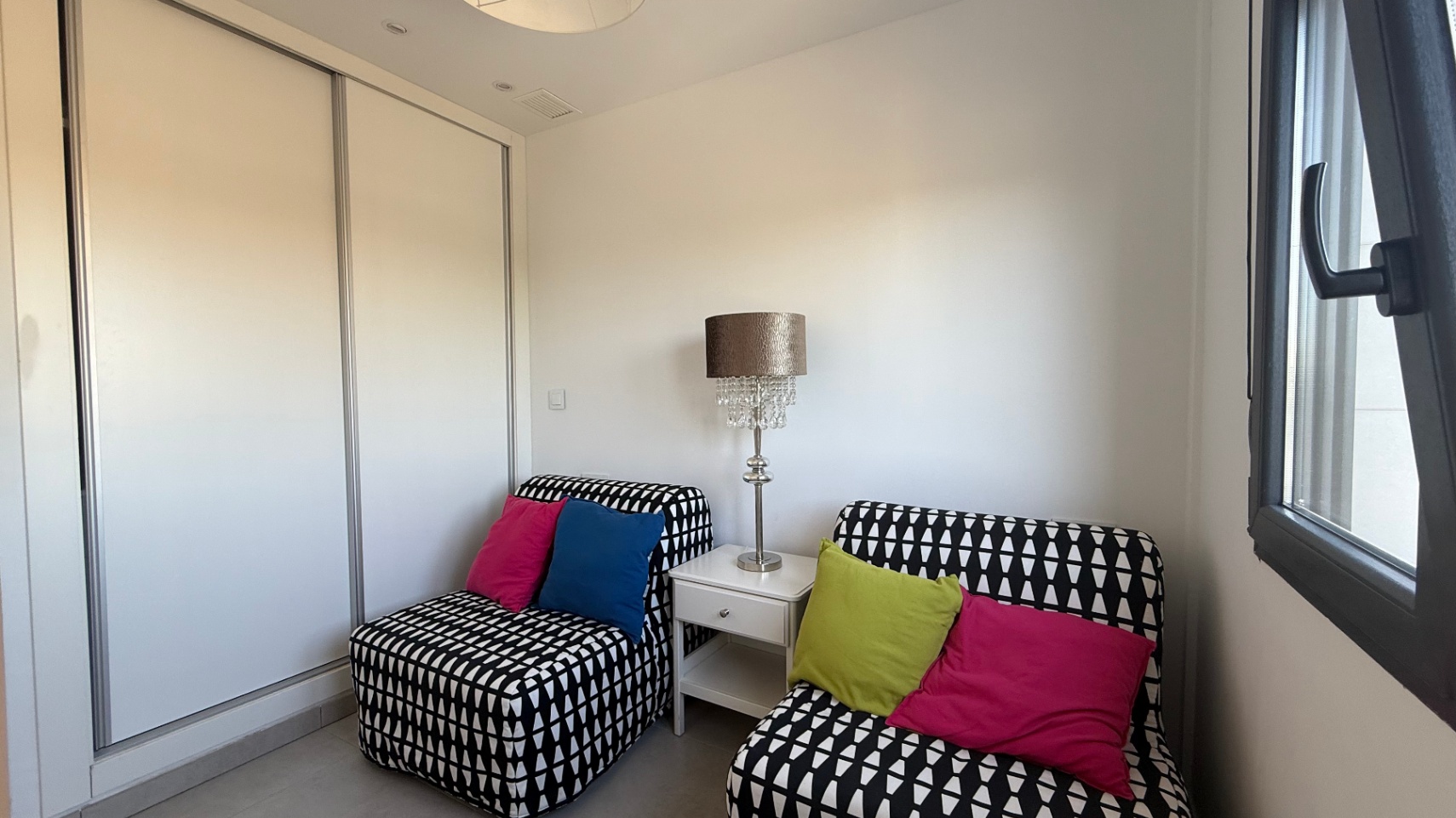 Penthouse for Sale in Pilar de La Horadada, Alicante