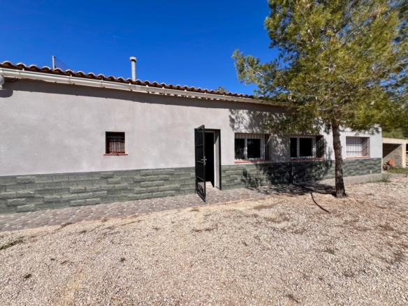 Country House for Sale in Barinas, Murcia