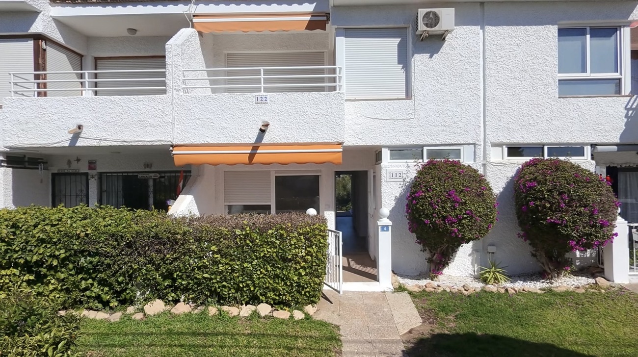 Bungalow for Sale in Villamartin, Alicante