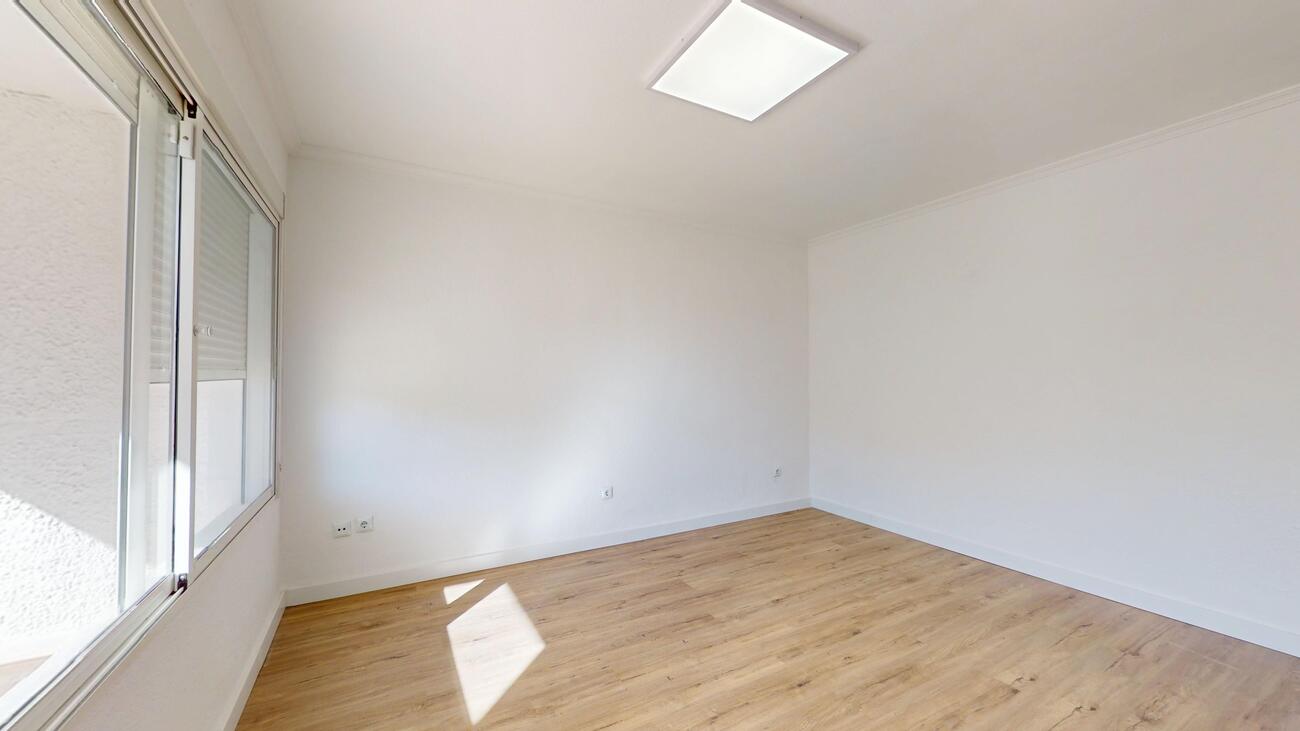 Bungalow for Sale in Villamartin, Alicante