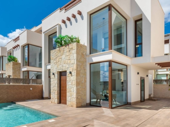 Villa for Sale in Ciudad Quesada, Alicante