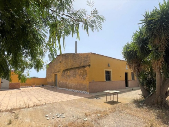 Commercial for Sale in Balsicas, Murcia