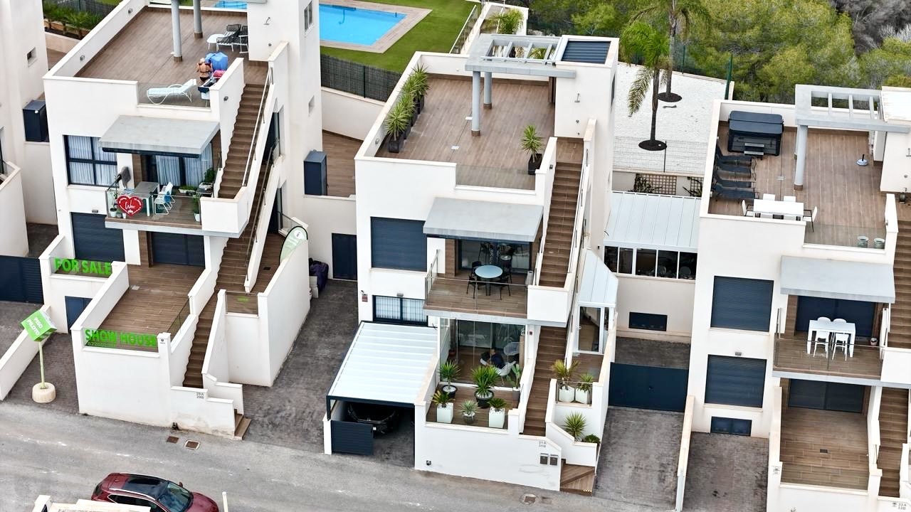 Apartment for Sale in San Miguel de Salinas, Alicante