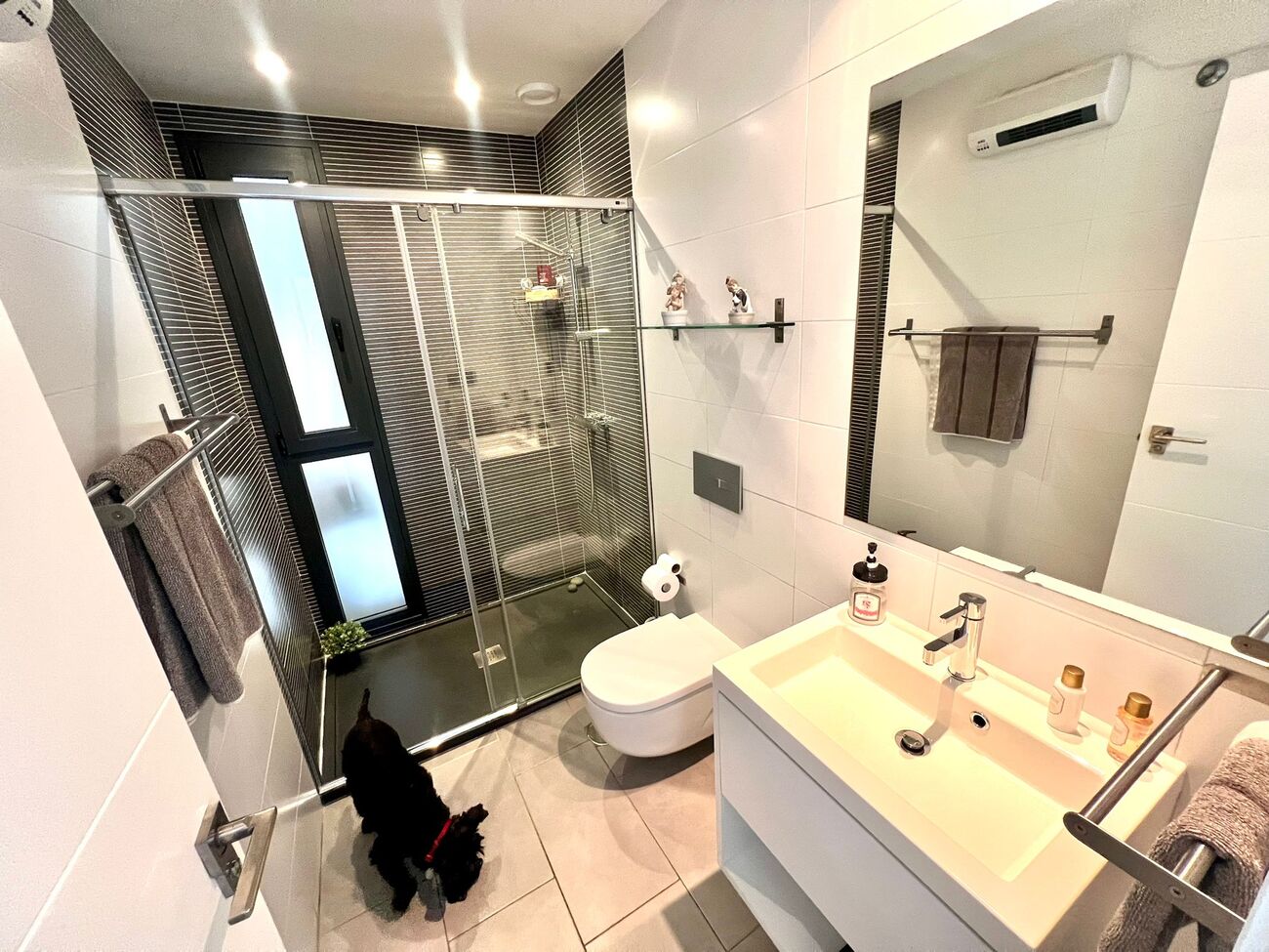 Villa for Sale in Santiago de la Ribera, Murcia