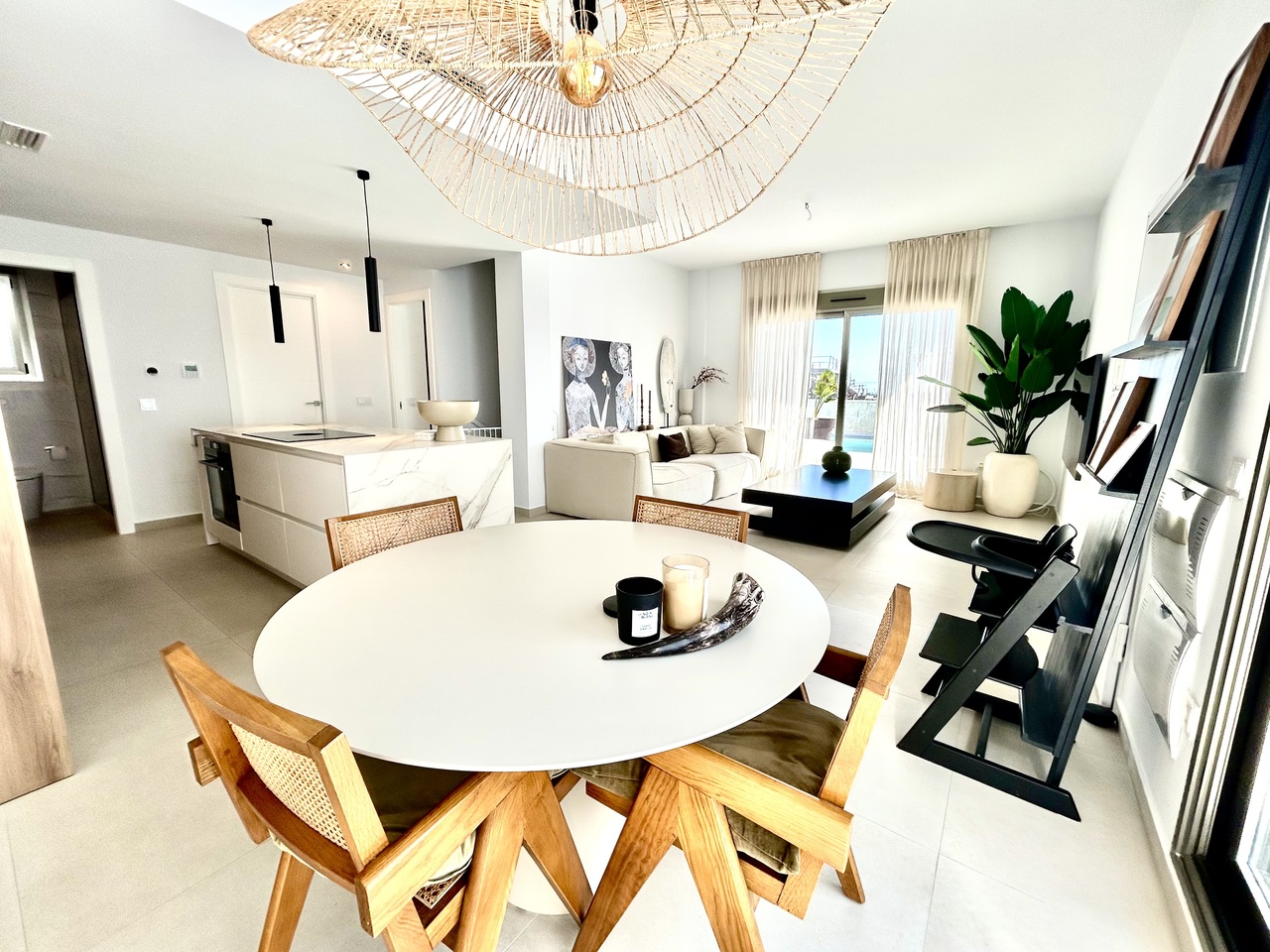 Villa for Sale in San Miguel de Salinas, Alicante