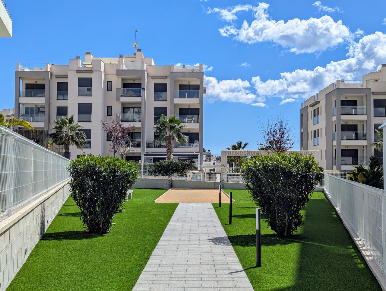 Penthouse for Sale in Villamartin, Alicante