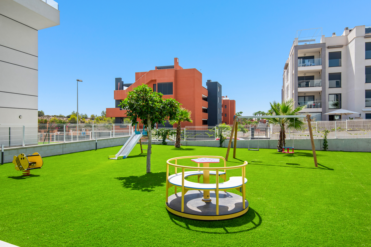 Penthouse for Sale in Villamartin, Alicante