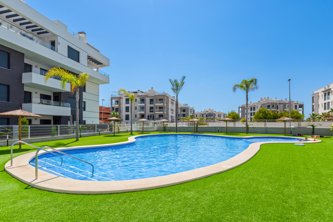 Penthouse for Sale in Villamartin, Alicante