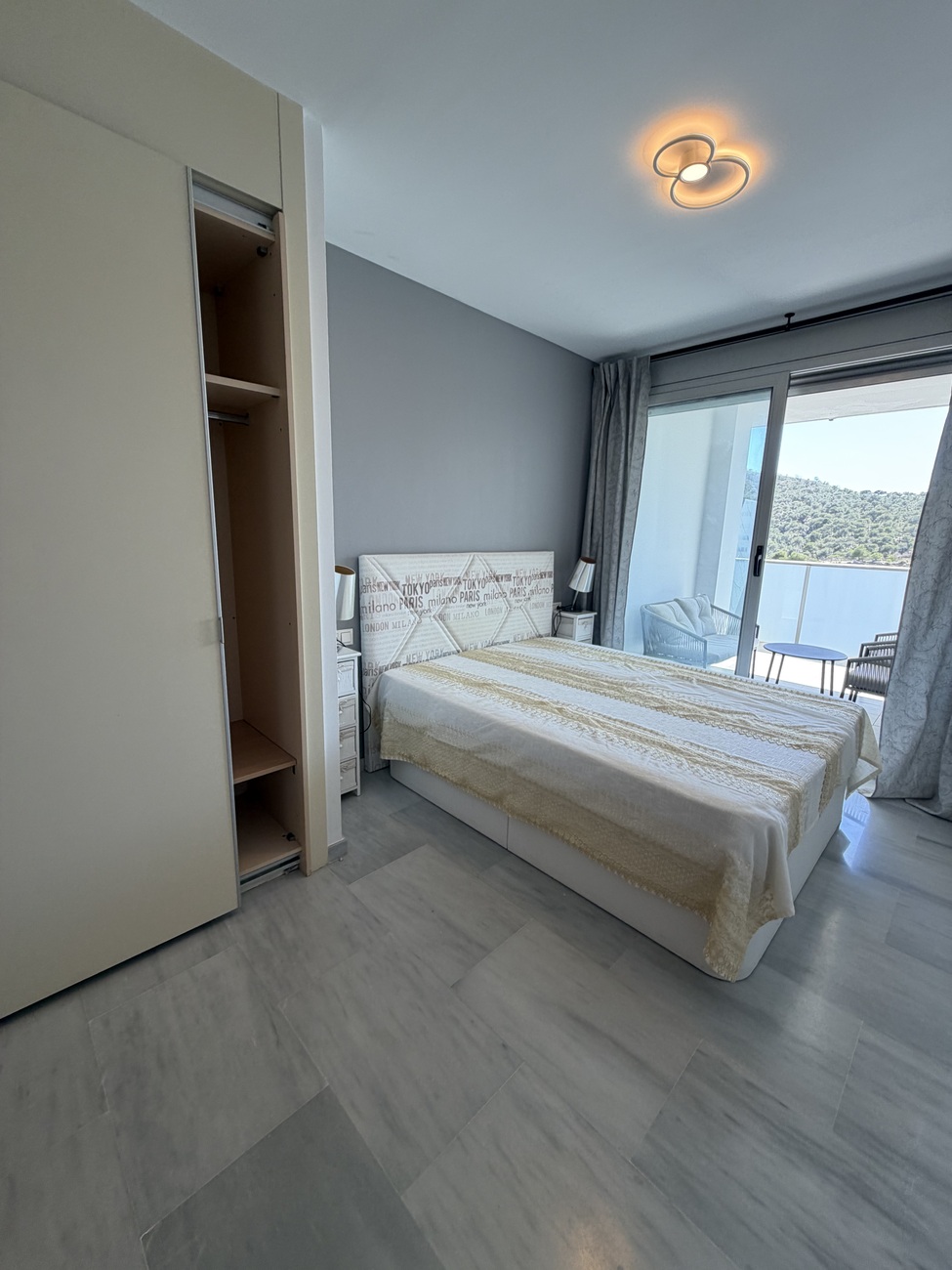 Apartment for Sale in Villajoyosa, Alicante