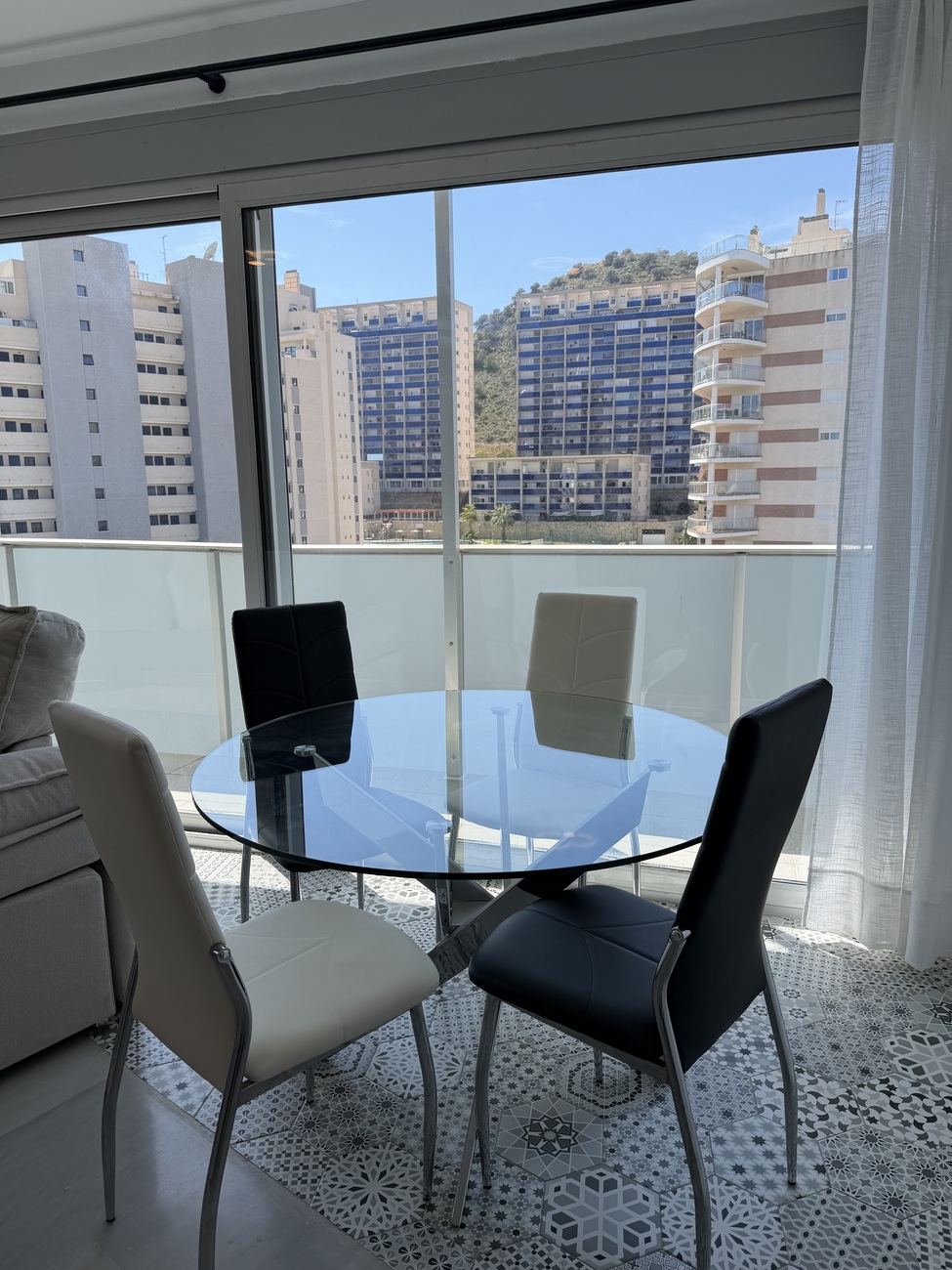 Apartment for Sale in Villajoyosa, Alicante