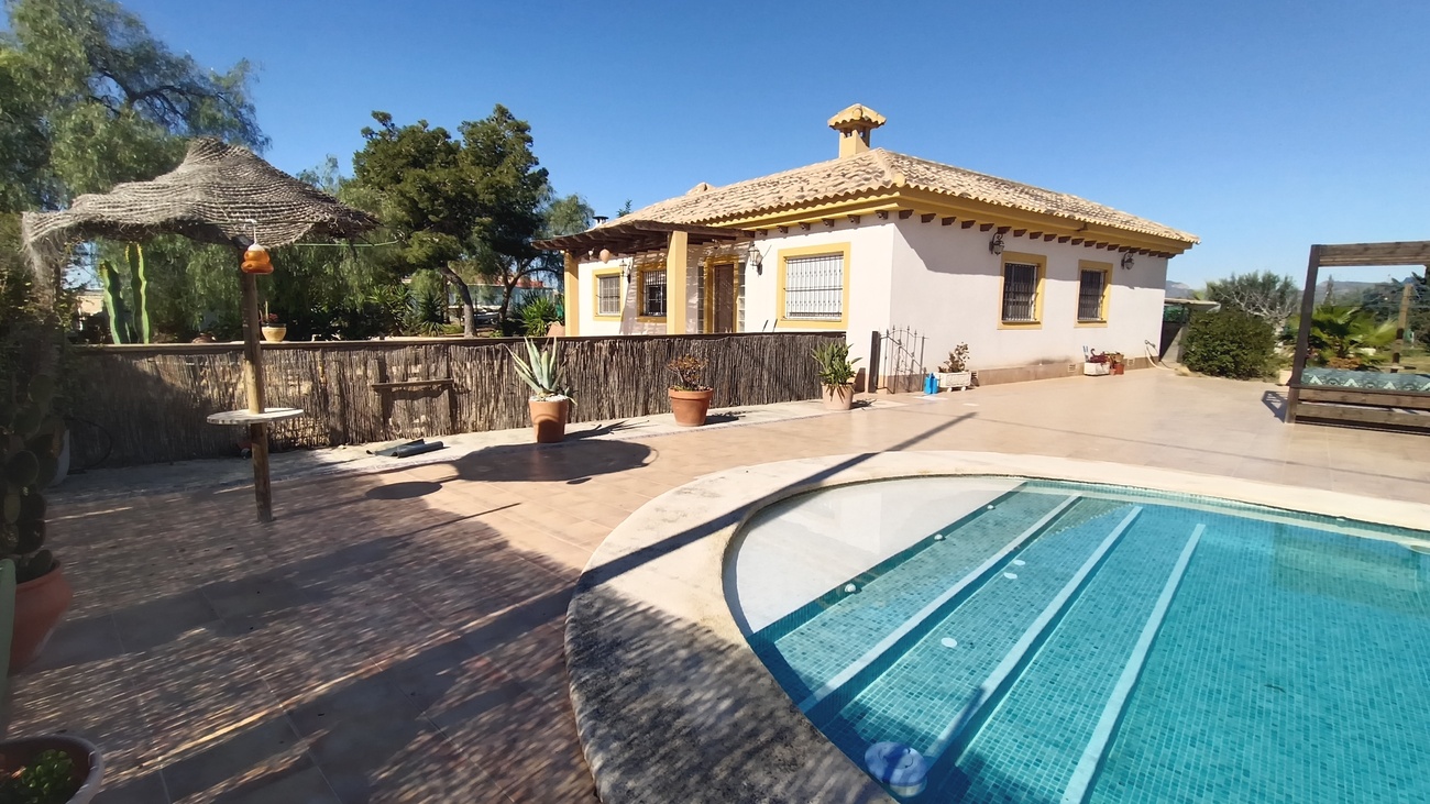 Villa for Sale in Avileses, Murcia