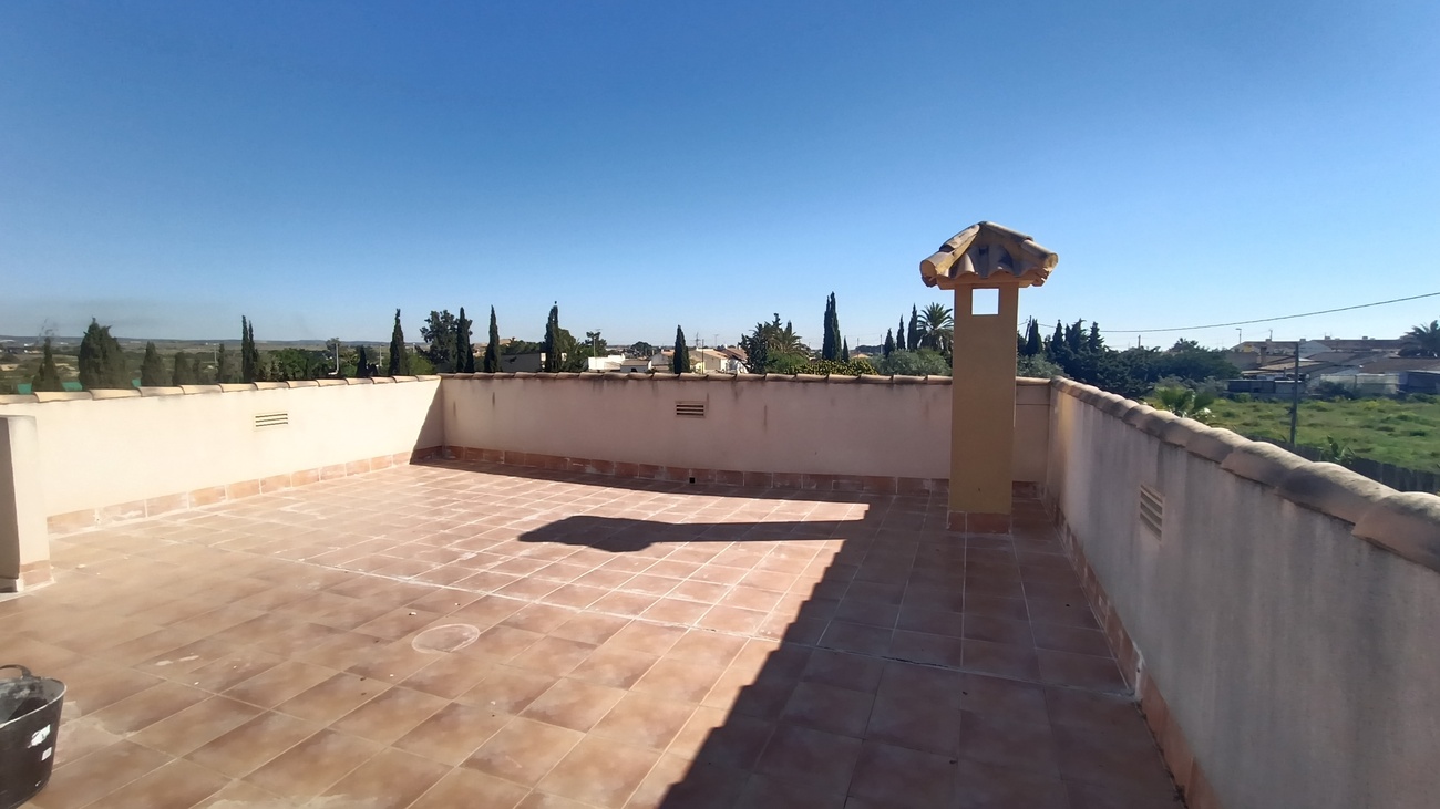 Villa for Sale in Avileses, Murcia