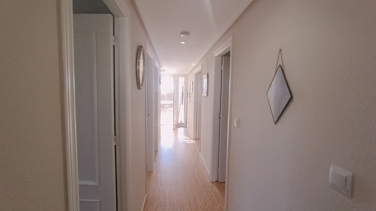 Villa for Sale in Avileses, Murcia